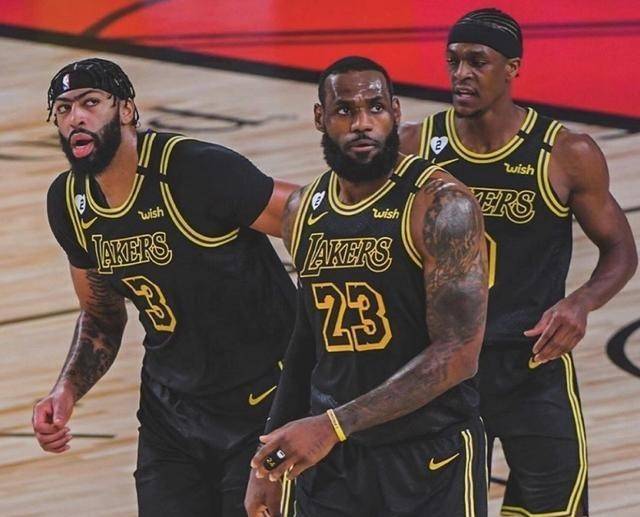  浓眉哥28+17湖人力克国王  